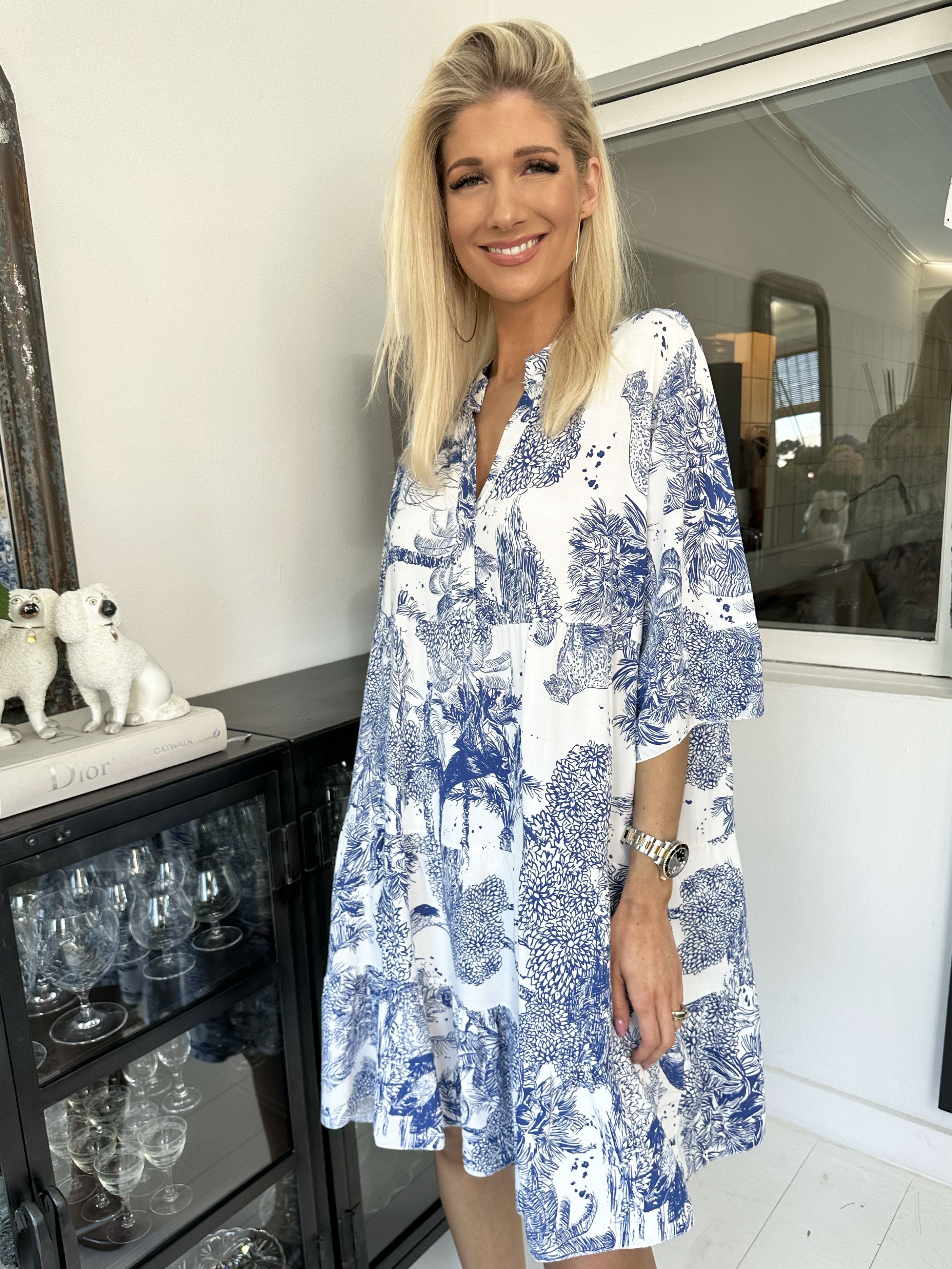 Abbie - Söt klänning med djungeltema